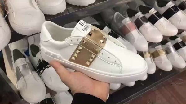 Jes1422 43.01$ Valentino - Image 17