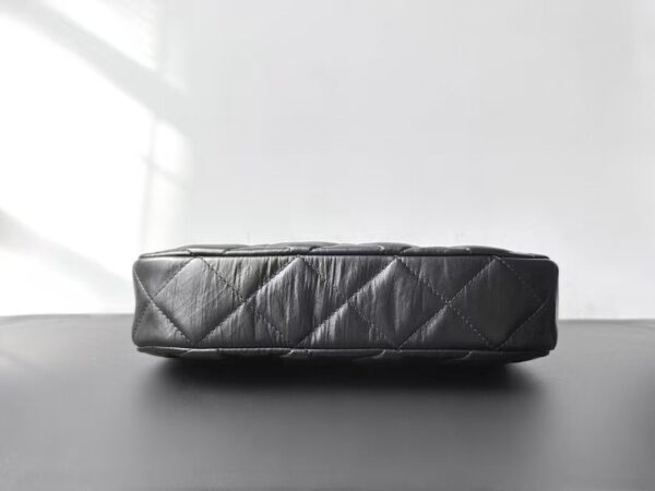 TL2523 CHANEL 59.99$ - Image 4