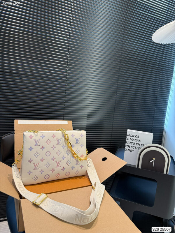 TL2521 LV 66$ BOX - Image 12