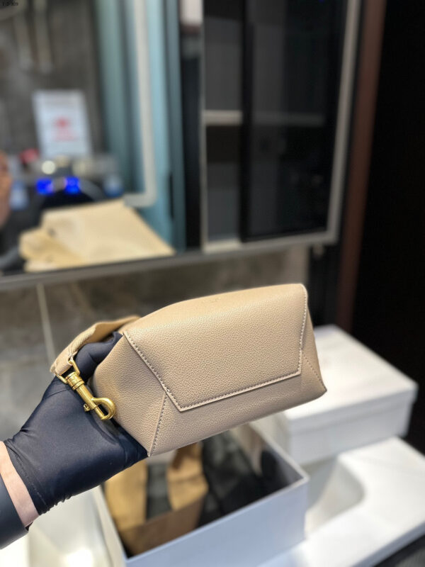 Jam5506 CELINE 59$ - Image 18