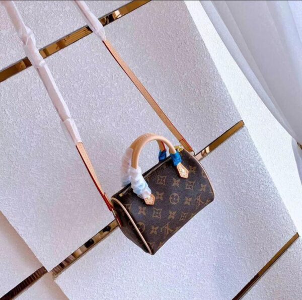 Jam1302 LV pillow bag 335 58$ GBB - Image 18
