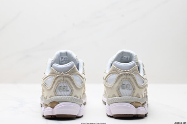 Jam4139   ASICS  58$ - Image 18