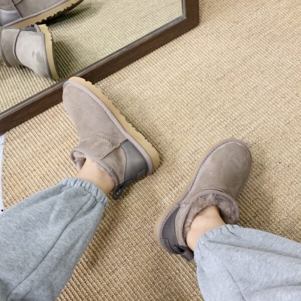 Jes3641 UGG 43$ UGG - Image 9