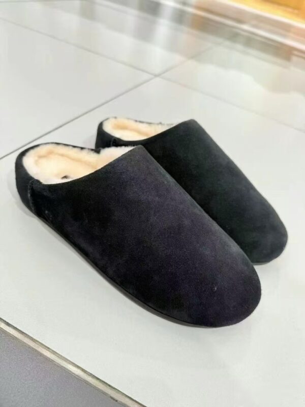 TL2497 UGG 55$ - Image 9