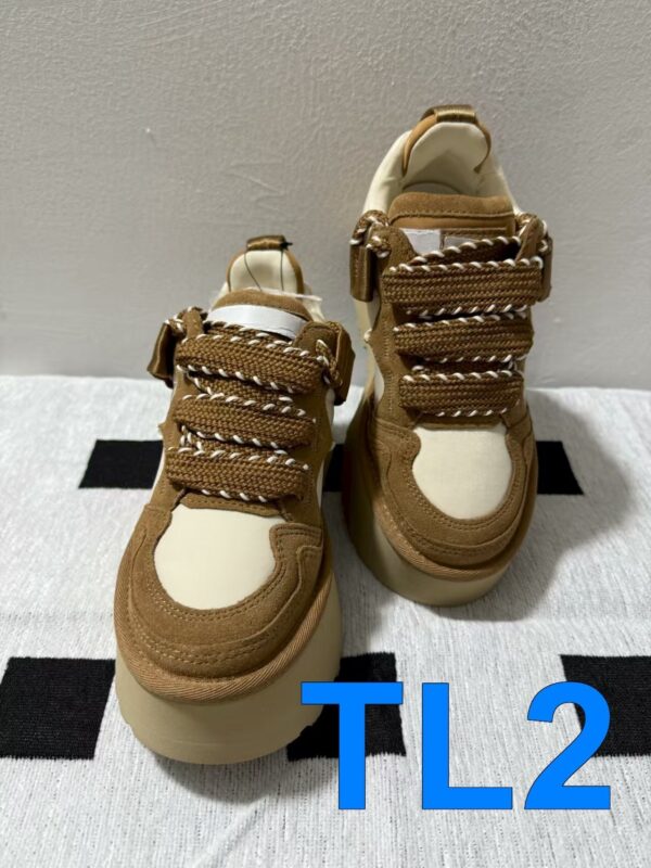 TL2496 UGG 88$ - Image 14