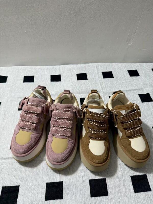 TL2496 UGG 88$ - Image 4