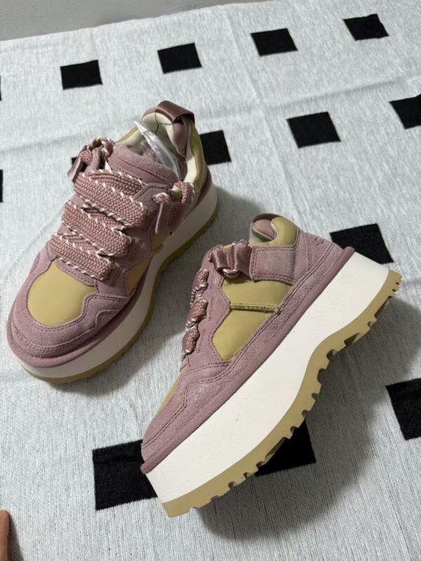 TL2496 UGG 88$ - Image 8