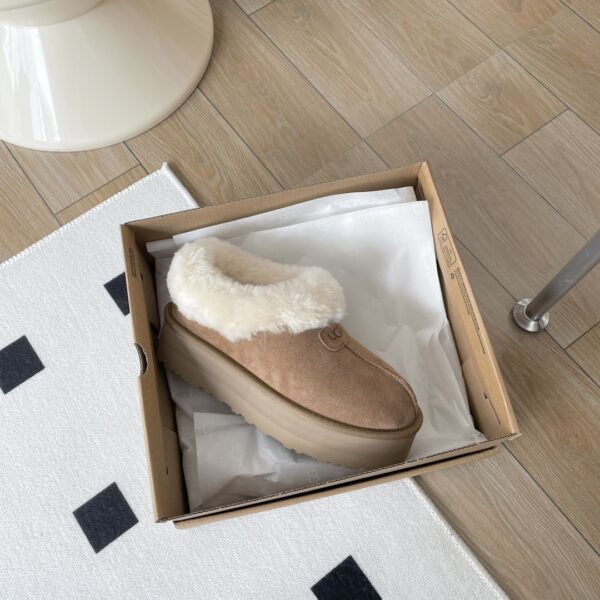 Jes4613 UGG +BOX 5AAAA 48$ 350 UGG - Image 19
