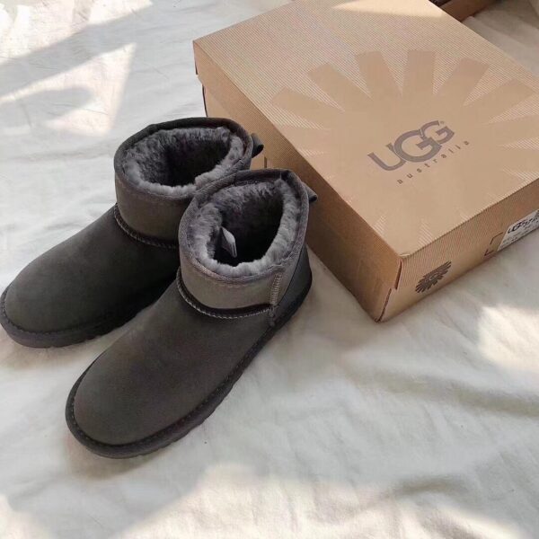 Jam101 UGG 250 35$ UGG - Image 19