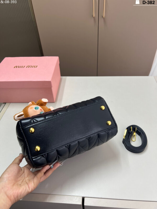 TL2493 MIUMIU 69.99$ BOX - Image 5
