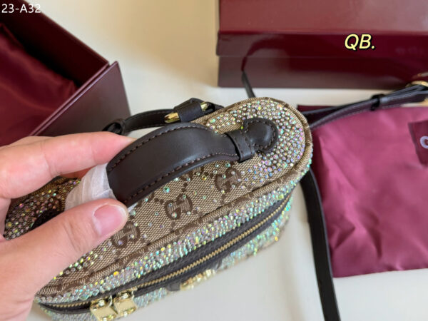 TL2488 GUCCI 62$ BOX