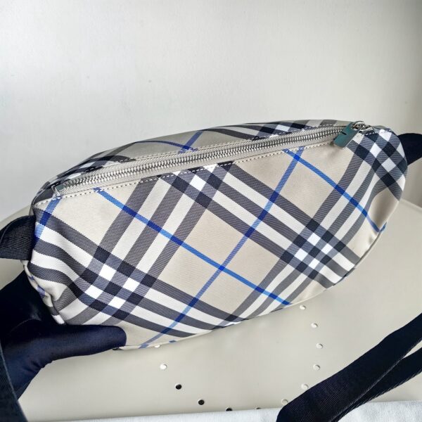 Jam5312 Burberry  66.99$ - Image 3