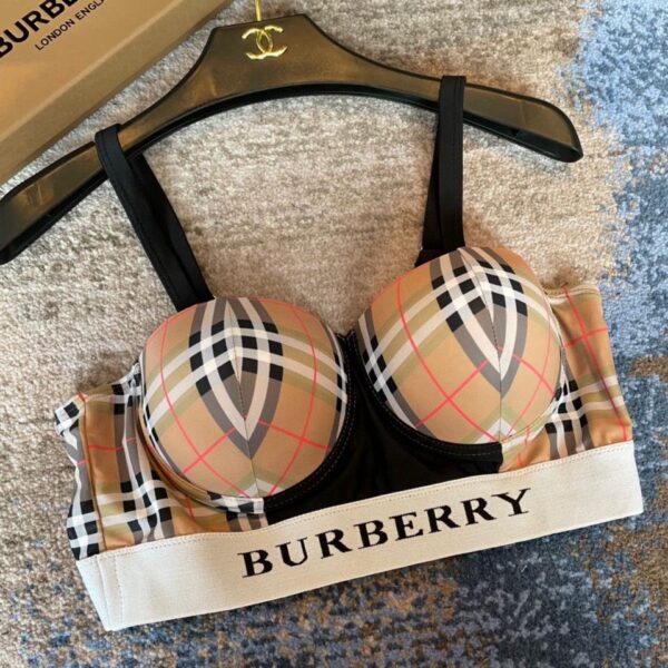 Jam5314 Burberry  38$ - Image 3