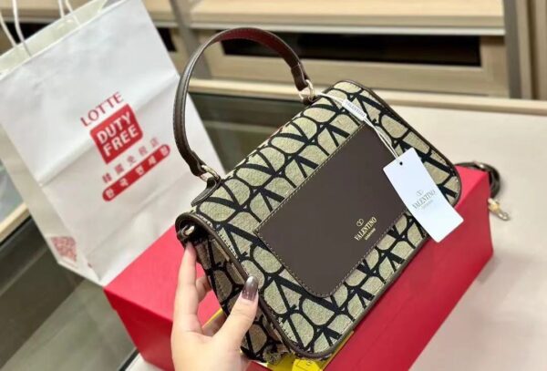 Jam1022 Valentino 75$ 540  GBB - Image 3