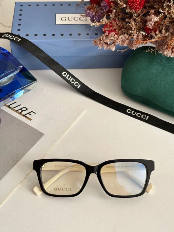 Jam5320 GUCCI 52$ - Image 3
