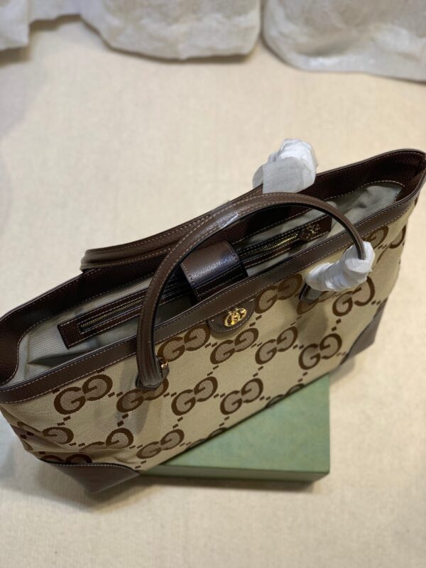 Jam5457  GUCCI   69.99$