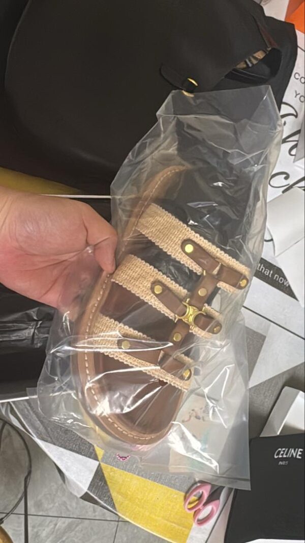 Jam5220 CELINE  88.99$ - Image 3