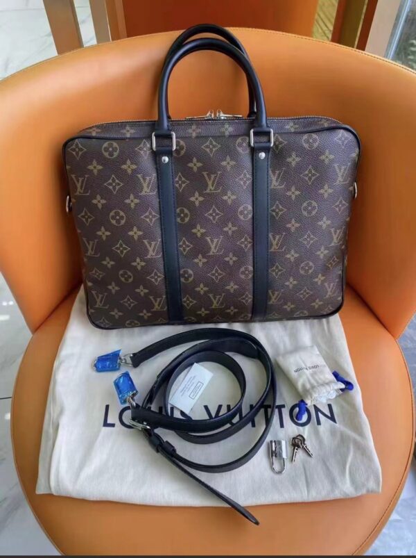 Jam3024  LV 95$  YZBB - Image 3