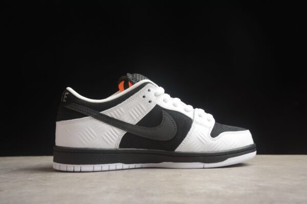 Jam5293 NIKE 54.99$ - Image 3