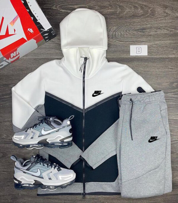 Jam2644 NIKE Clothes 300 45$ XQX - Image 22