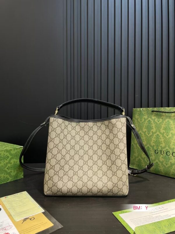 TL2454 GUCCI 69.99$ WITH BOX