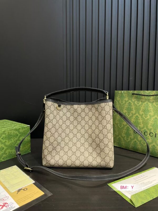 TL2454 GUCCI 69.99$ WITH BOX - Image 9