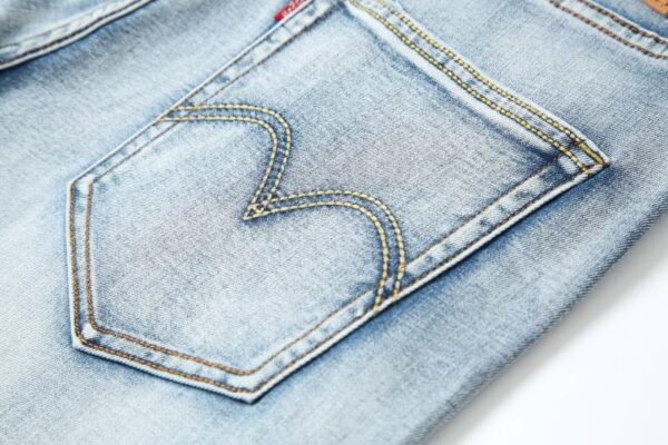 Jam582 Levis 35.9$ 265 NZK - Image 23