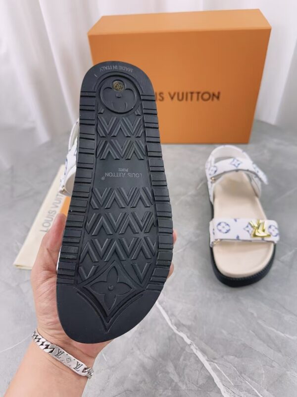 TL2448 LV 69.99$ - Image 6