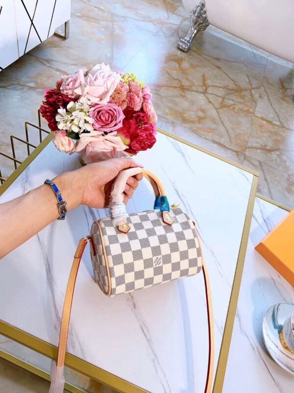 Jam1302 LV pillow bag 335 58$ GBB - Image 24