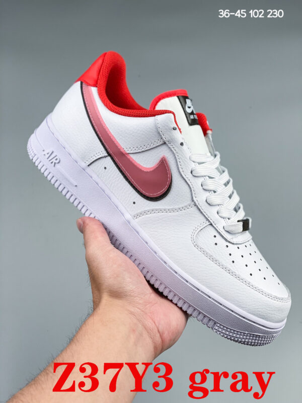 Jes3524 42 NIKE- PTX