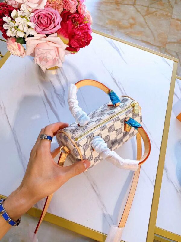 Jam1302 LV pillow bag 335 58$ GBB - Image 25