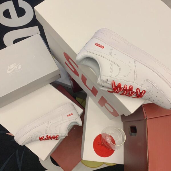Jes3594 NIKE sup 300 48$ PTX - Image 25