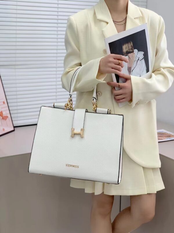 Jam4282  Hermes 5A  54$ 390 PJBB - Image 25
