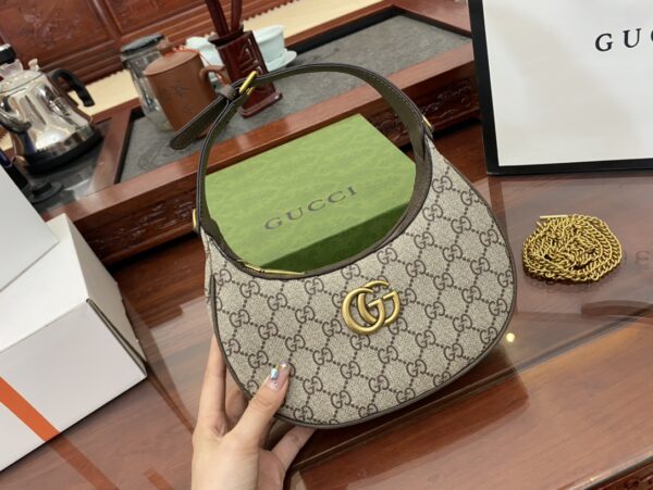 Jam4041   GUCCI   54$ - Image 26