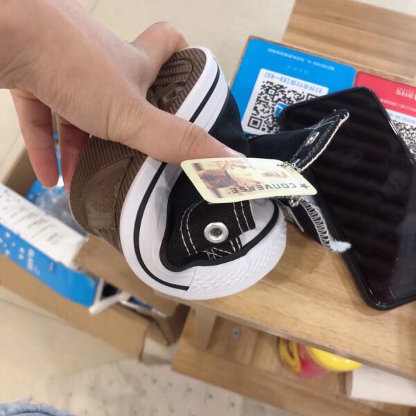 Jam2618 Converse 4A+ 178 24.99$ KW - Image 26