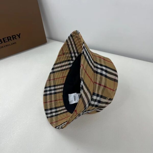 Jam2501 burberry 26.99$ 200 - Image 8