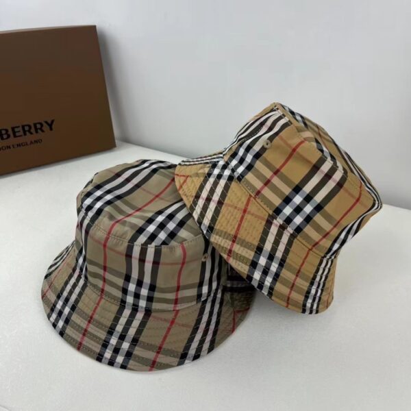 Jam2501 burberry 26.99$ 200 - Image 9