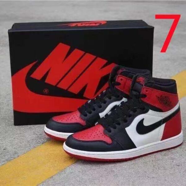 Jes2445 NIKE 29.99$-A