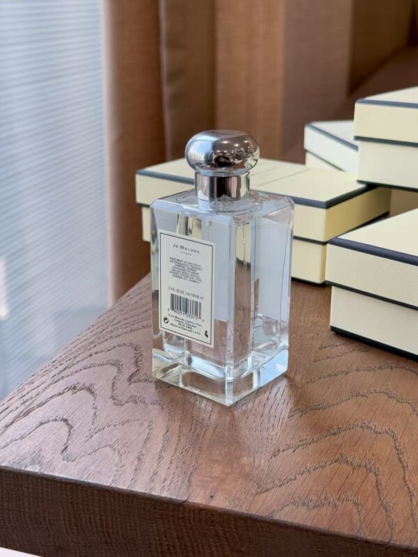 TL2687 Jo Malone London 39.99$