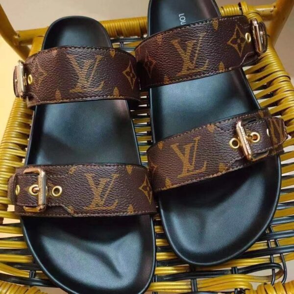 2934 LV 52.99$ with box size 35-45 - Image 5