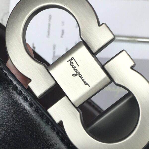 Jam1151  Ferra&gamo   39$  BYPJ