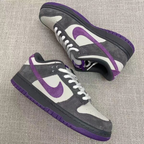 Jes3248 43.6$ NIKE