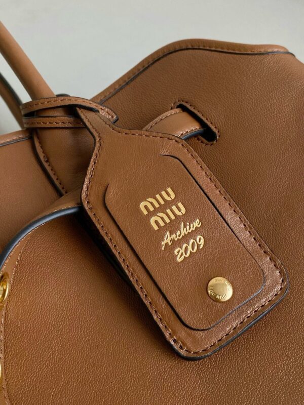 Jam5322 MIUMIU 79.99$