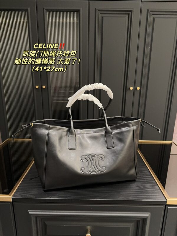 Jam5507 CELINE 62$