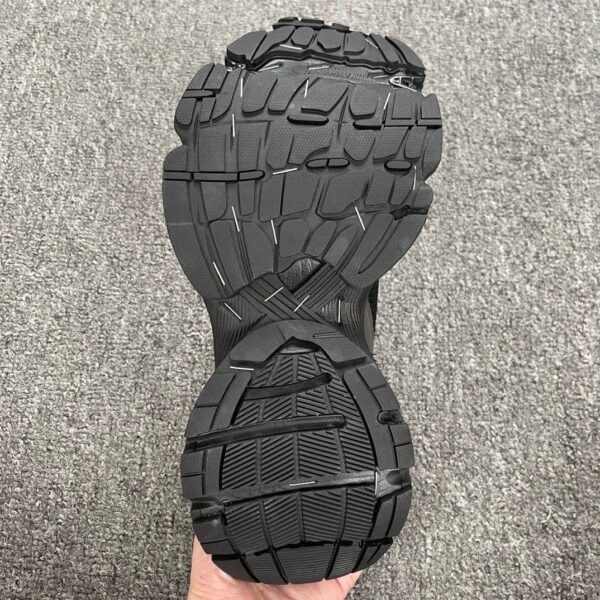 Jam240 Balenciaga 225$ TLDD2