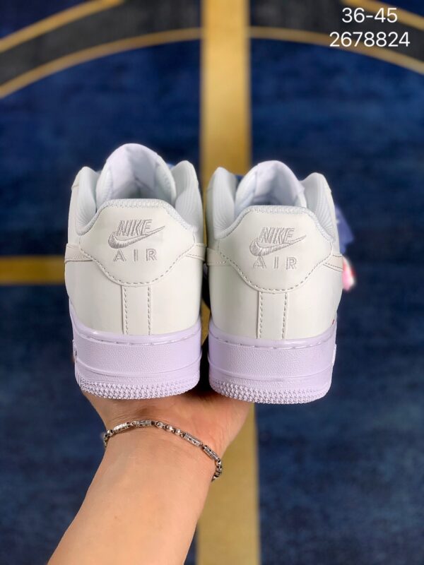 Jes2782 44.88$ NIKE