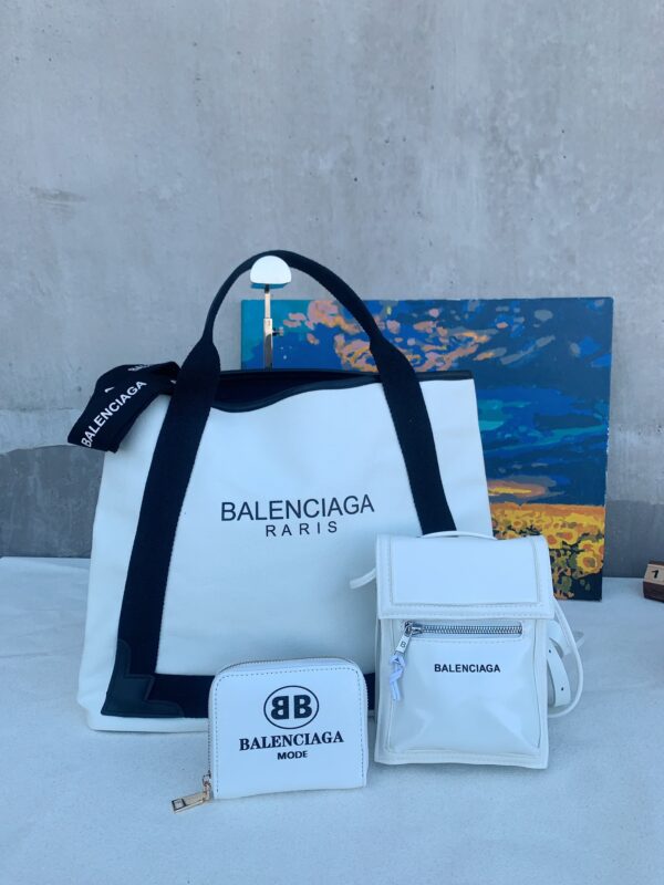 Jam4103 Balenciaga 68$