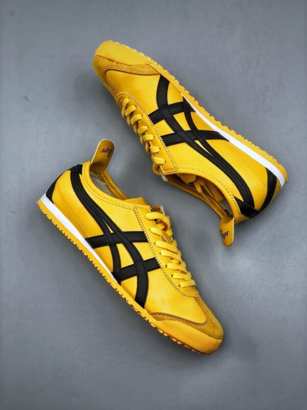 Jam5471 Asics 55$