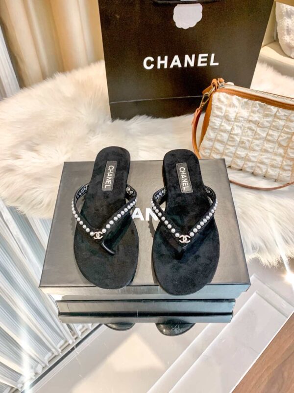 Jam5311  CHANEL  49.99$