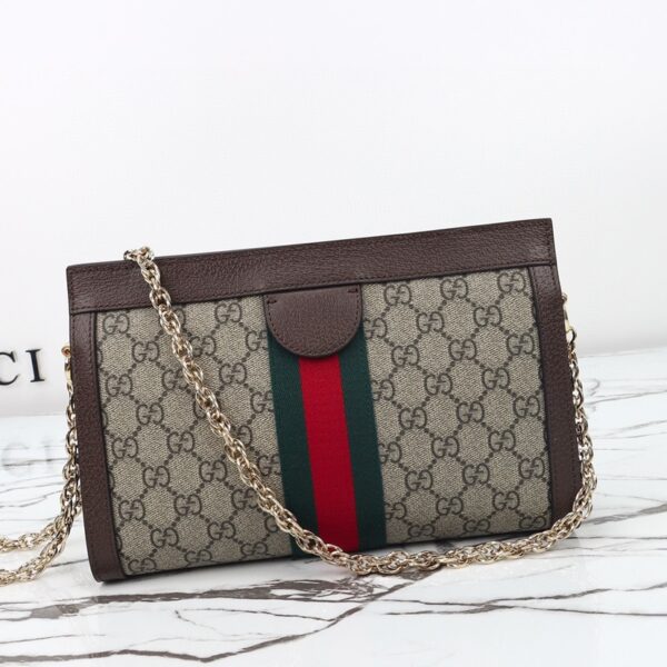 Jam5381 GUCCI  64$